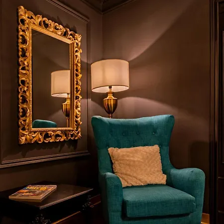 Julina Boutique Living מלון 3*