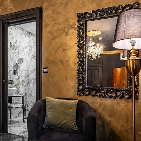 Julina Boutique Living 3*