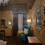 호텔 Julina Boutique Living