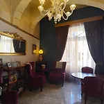 Julina Boutique Living 호텔 3*