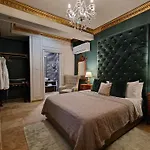 Julina Boutique Living