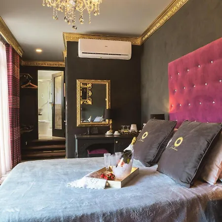 Julina Boutique Living