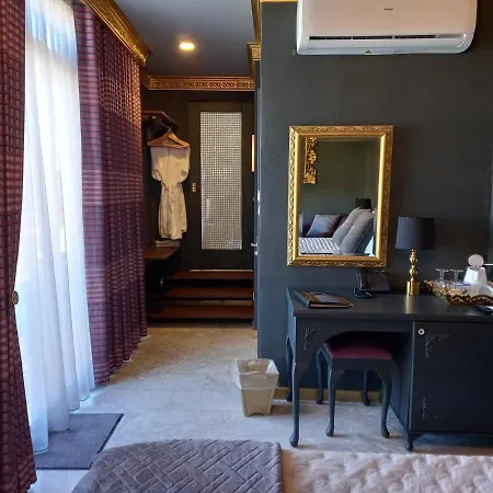 Julina Boutique Living Otel