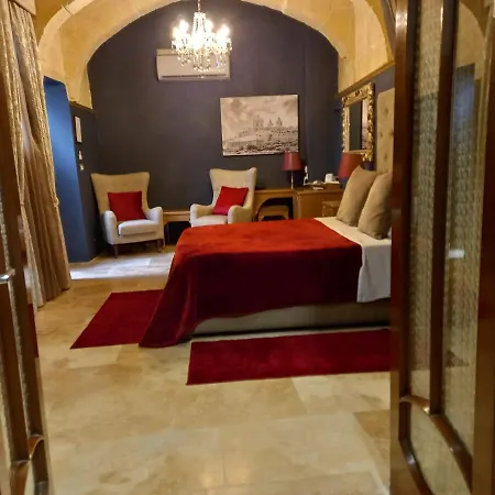 Julina Boutique Living Hotel 3*