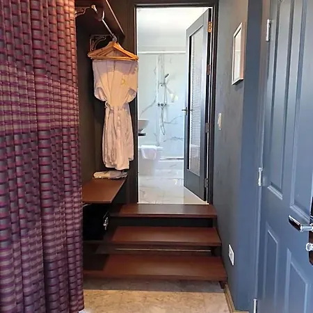 Julina Boutique Living Hotel