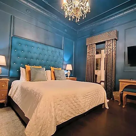 Julina Boutique Living Hotel