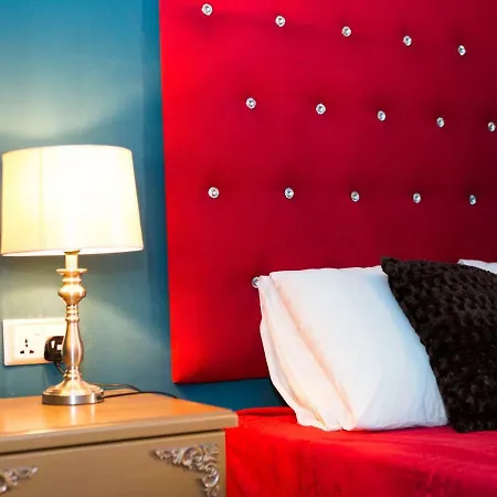 Julina Boutique Living 3* Mosta