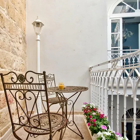 Julina Boutique Living Hotel