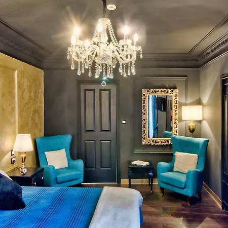 Julina Boutique Living Mosta