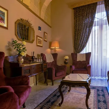 Julina Boutique Living Mosta