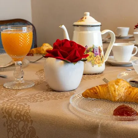 Hotel Julina Boutique Living 3*