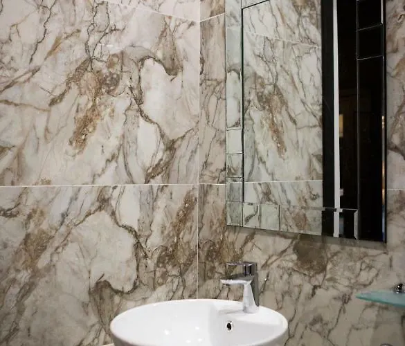 Hotel Julina Boutique Living 3*