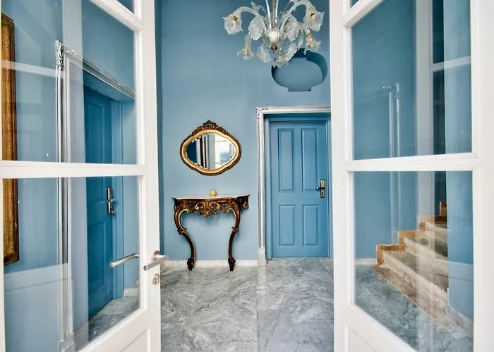 Julina Boutique Living 3* Mosta