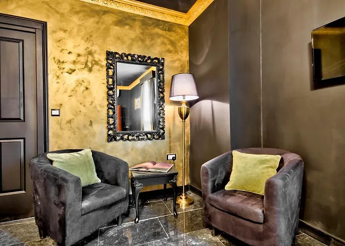 Julina Boutique Living