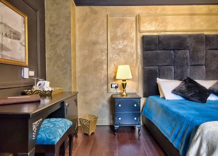 Julina Boutique Living Otel 3*