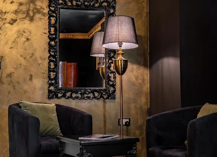 Julina Boutique Living 3*