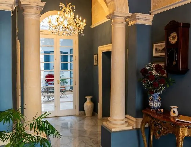 Julina Boutique Living Mosta