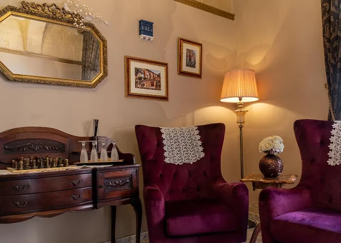 Julina Boutique Living Hotel