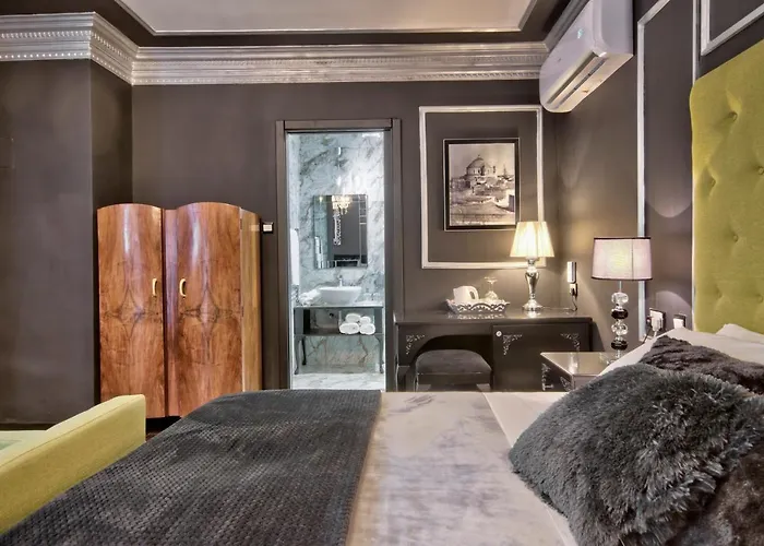 Hotel Julina Boutique Living Mosta